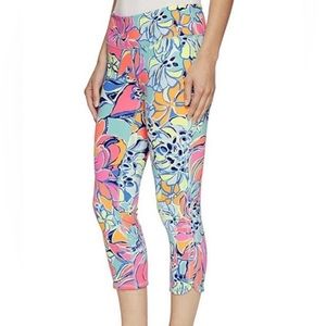 Lilly Pulitzer Luxletic Capri Leggings